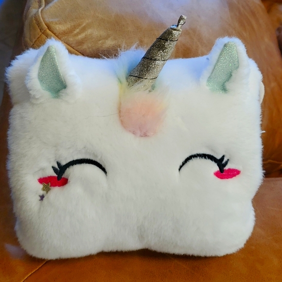 Other - Faux Fur Hand Warmer Girls OS Unicorn Rainbow